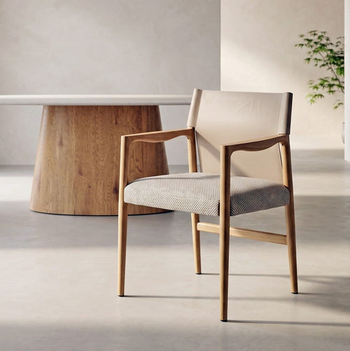 Silla con brazos natural-beige 50 x 50 x 81,50 cm. Material y acabado: METAL / TEJIDO · NATURAL-BEIGE